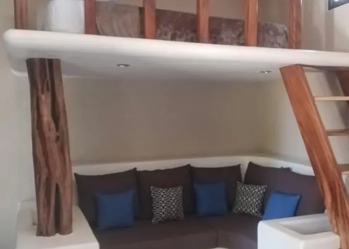 Turtle Guest house Zihuatanejo