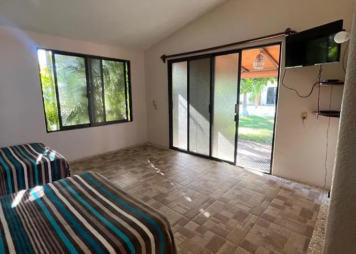 Guest house Turtle Zihuatanejo