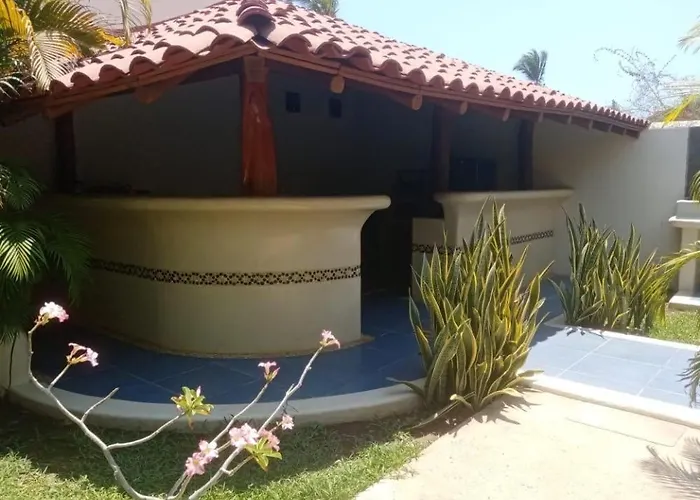 Turtle Guest house *